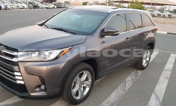 Buy Import Toyota Highlander Other Car in Import - Dubai in Attapeu Province Buy Import Toyota Highlander Other Car in Import - Dubai in Attapeu Province