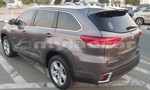 Buy Import Toyota Highlander Other Car in Import - Dubai in Attapeu Province Buy Import Toyota Highlander Other Car in Import - Dubai in Attapeu Province