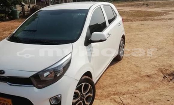 Buy Used Kia Morning White Car in Vientiane in Vientiane Province Buy Used Kia Morning White Car in Vientiane in Vientiane Province