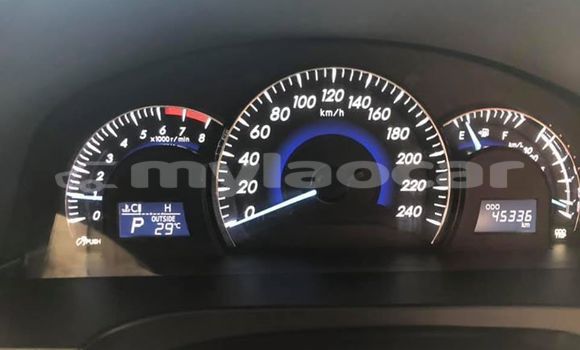 Buy Used Toyota Camry White Car in Vientiane in Vientiane Province Buy Used Toyota Camry White Car in Vientiane in Vientiane Province