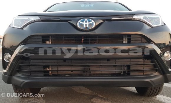 Buy Import Toyota HiAce Black Truck in Import - Dubai in Attapeu Province Buy Import Toyota HiAce Black Truck in Import - Dubai in Attapeu Province
