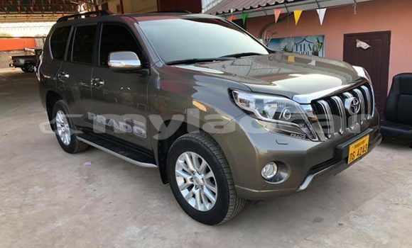 Buy Used Toyota Land Cruiser Prado Other Car in Vientiane in Vientiane Province Buy Used Toyota Land Cruiser Prado Other Car in Vientiane in Vientiane Province