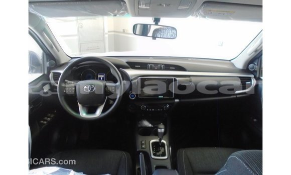 Buy Import Toyota Hilux White Car in Import - Dubai in Attapeu Province Buy Import Toyota Hilux White Car in Import - Dubai in Attapeu Province