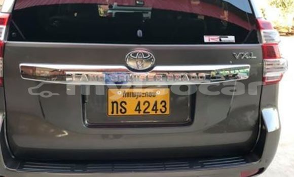 Buy Used Toyota Land Cruiser Prado Other Car in Vientiane in Vientiane Province Buy Used Toyota Land Cruiser Prado Other Car in Vientiane in Vientiane Province