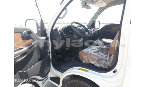 Buy Import Kia Rio White Car in Import - Dubai in Attapeu Province Buy Import Kia Rio White Car in Import - Dubai in Attapeu Province