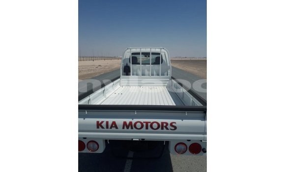 Buy Import Kia Rio White Car in Import - Dubai in Attapeu Province Buy Import Kia Rio White Car in Import - Dubai in Attapeu Province