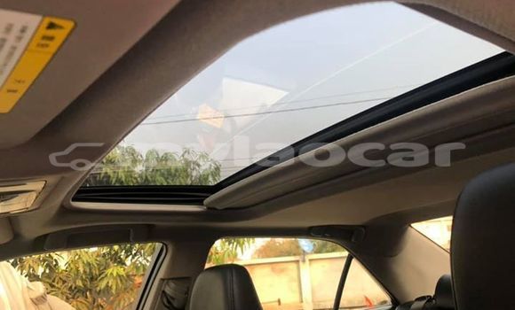 Buy Used Toyota Camry White Car in Vientiane in Vientiane Province Buy Used Toyota Camry White Car in Vientiane in Vientiane Province