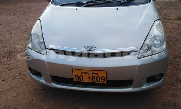 Buy Used Toyota Windom Silver Car in Vientiane in Vientiane Province