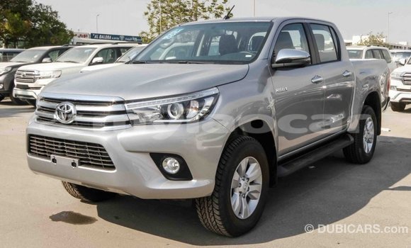 Acheter Import Voiture Toyota Hilux Autre à Import - Dubai, Attapeu Province Acheter Import Voiture Toyota Hilux Autre à Import - Dubai, Attapeu Province