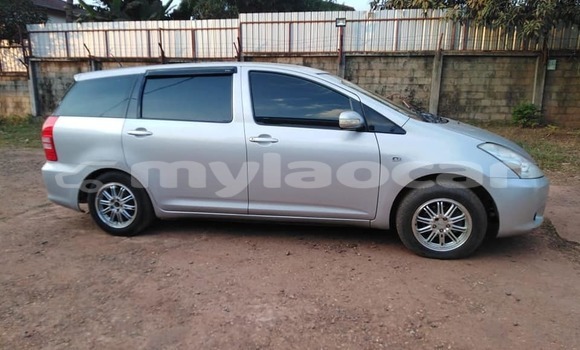 Buy Used Toyota Windom Silver Car in Vientiane in Vientiane Province Buy Used Toyota Windom Silver Car in Vientiane in Vientiane Province