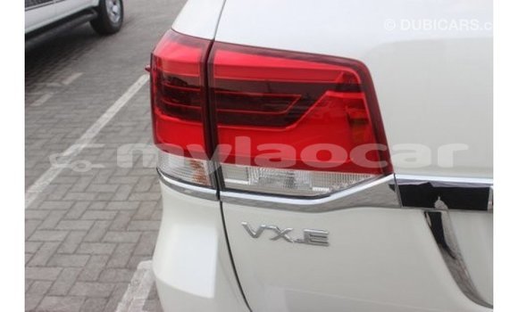 Buy Import Toyota Land Cruiser White Car in Import - Dubai in Attapeu Province Buy Import Toyota Land Cruiser White Car in Import - Dubai in Attapeu Province