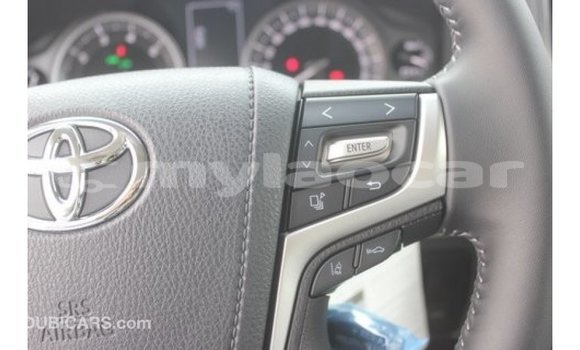 Buy Import Toyota Land Cruiser White Car in Import - Dubai in Attapeu Province Buy Import Toyota Land Cruiser White Car in Import - Dubai in Attapeu Province