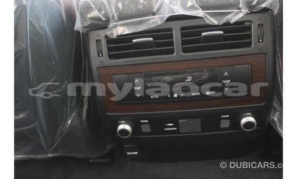 Buy Import Toyota Land Cruiser White Car in Import - Dubai in Attapeu Province Buy Import Toyota Land Cruiser White Car in Import - Dubai in Attapeu Province