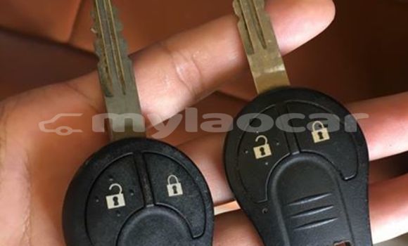 Acheter Occasion Voiture Nissan Navara Blanc à Vientiane, Vientiane Province Acheter Occasion Voiture Nissan Navara Blanc à Vientiane, Vientiane Province