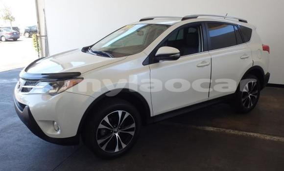 ຊື້ ໃຊ້ແລ້ວ Toyota RAV4 White ລົດ ໃນ Vientiane ໃນ Vientiane Province ຊື້ ໃຊ້ແລ້ວ Toyota RAV4 White ລົດ ໃນ Vientiane ໃນ Vientiane Province
