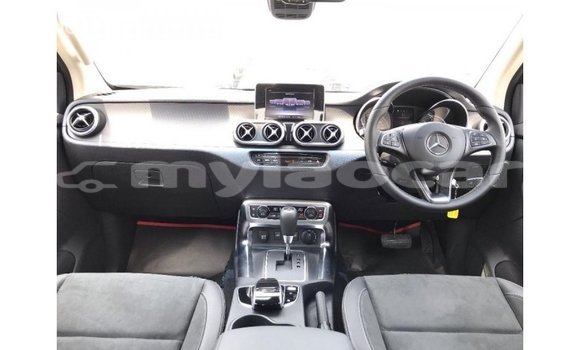 ຊື້ ການ ນຳ ເຂົ້າ Mercedes-Benz 250 Blue ລົດ ໃນ Import - Dubai ໃນ Attapeu Province ຊື້ ການ ນຳ ເຂົ້າ Mercedes-Benz 250 Blue ລົດ ໃນ Import - Dubai ໃນ Attapeu Province