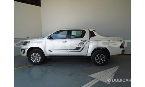 Buy Import Toyota Hilux White Car in Import - Dubai in Attapeu Province Buy Import Toyota Hilux White Car in Import - Dubai in Attapeu Province