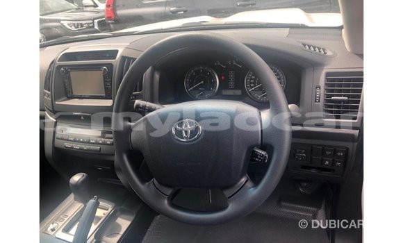 Buy Import Toyota Land Cruiser Black Car in Import - Dubai in Attapeu Province Buy Import Toyota Land Cruiser Black Car in Import - Dubai in Attapeu Province