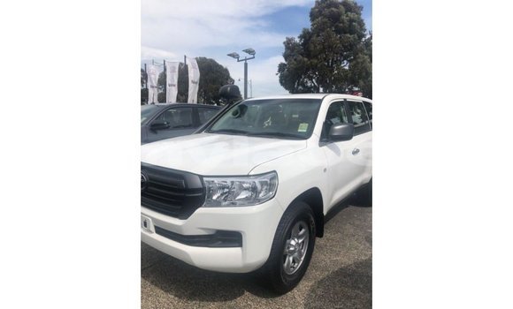 Buy Import Toyota Land Cruiser Black Car in Import - Dubai in Attapeu Province Buy Import Toyota Land Cruiser Black Car in Import - Dubai in Attapeu Province