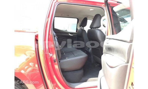 Buy Import Mercedes-Benz 250 Red Car in Import - Dubai in Attapeu Province Buy Import Mercedes-Benz 250 Red Car in Import - Dubai in Attapeu Province