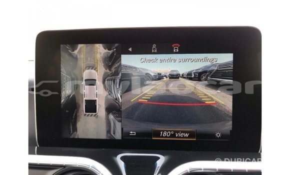 Acheter Import Voiture Mercedes-Benz 250 Blanc à Import - Dubai, Attapeu Province Acheter Import Voiture Mercedes-Benz 250 Blanc à Import - Dubai, Attapeu Province