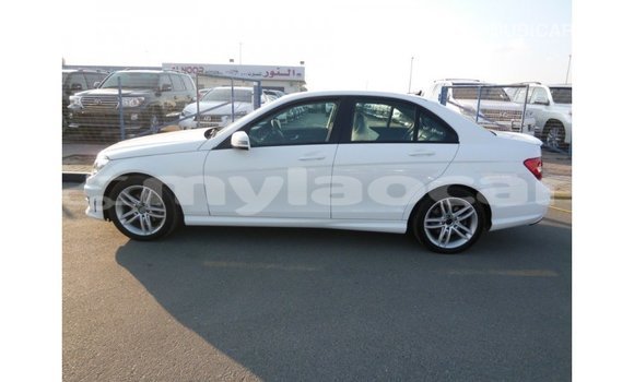 Buy Import Mercedes-Benz 200 White Car in Import - Dubai in Attapeu Province Buy Import Mercedes-Benz 200 White Car in Import - Dubai in Attapeu Province