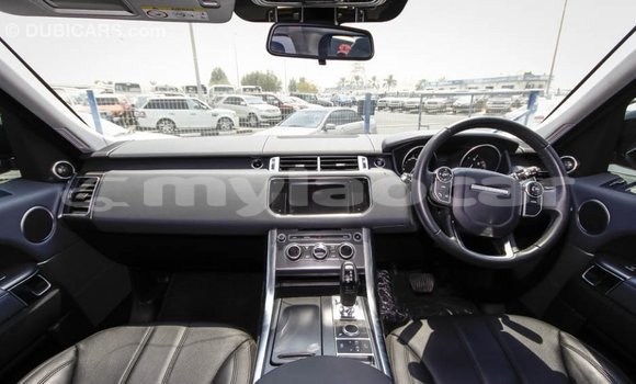 Buy Import Land Rover Range Rover Black Car in Import - Dubai in Attapeu Province Buy Import Land Rover Range Rover Black Car in Import - Dubai in Attapeu Province