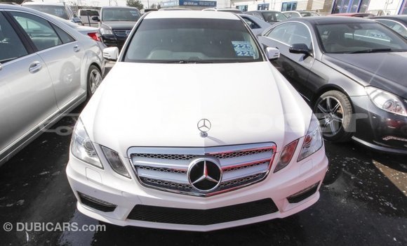 ຊື້ ການ ນຳ ເຂົ້າ Mercedes-Benz 200 White ລົດ ໃນ Import - Dubai ໃນ Attapeu Province ຊື້ ການ ນຳ ເຂົ້າ Mercedes-Benz 200 White ລົດ ໃນ Import - Dubai ໃນ Attapeu Province