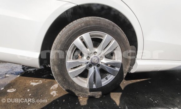 ຊື້ ການ ນຳ ເຂົ້າ Mercedes-Benz 200 White ລົດ ໃນ Import - Dubai ໃນ Attapeu Province ຊື້ ການ ນຳ ເຂົ້າ Mercedes-Benz 200 White ລົດ ໃນ Import - Dubai ໃນ Attapeu Province