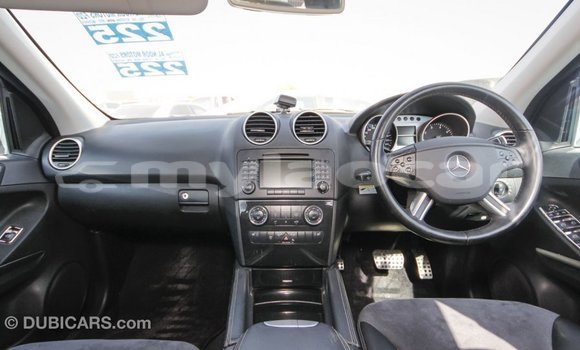 Buy Import Mercedes-Benz 190 (W201) Other Car in Import - Dubai in Attapeu Province Buy Import Mercedes-Benz 190 (W201) Other Car in Import - Dubai in Attapeu Province