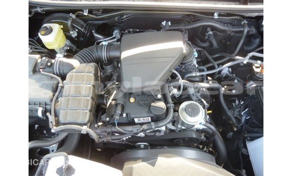 Acheter Import Voiture Toyota Prado Noir à Import - Dubai, Attapeu Province Acheter Import Voiture Toyota Prado Noir à Import - Dubai, Attapeu Province