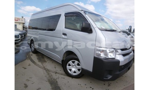 Buy Import Toyota Hiace Other Car in Import - Dubai in Attapeu Province Buy Import Toyota Hiace Other Car in Import - Dubai in Attapeu Province
