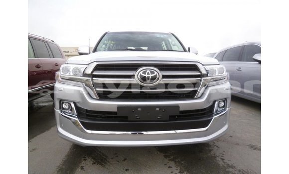 Buy Import Toyota Land Cruiser Other Car in Import - Dubai in Attapeu Province Buy Import Toyota Land Cruiser Other Car in Import - Dubai in Attapeu Province