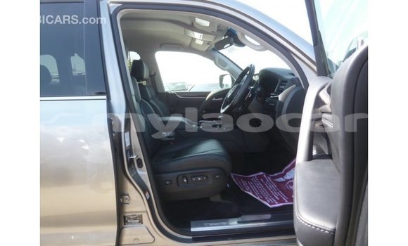 Acheter Import Voiture Lexus LX Autre à Import - Dubai, Attapeu Province Acheter Import Voiture Lexus LX Autre à Import - Dubai, Attapeu Province