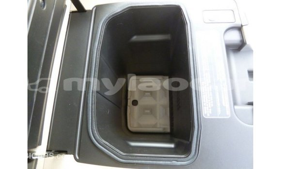 Acheter Import Voiture Toyota Land Cruiser Autre à Import - Dubai, Attapeu Province Acheter Import Voiture Toyota Land Cruiser Autre à Import - Dubai, Attapeu Province