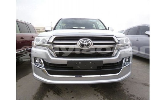 Buy Import Toyota Land Cruiser Other Car in Import - Dubai in Attapeu Province Buy Import Toyota Land Cruiser Other Car in Import - Dubai in Attapeu Province