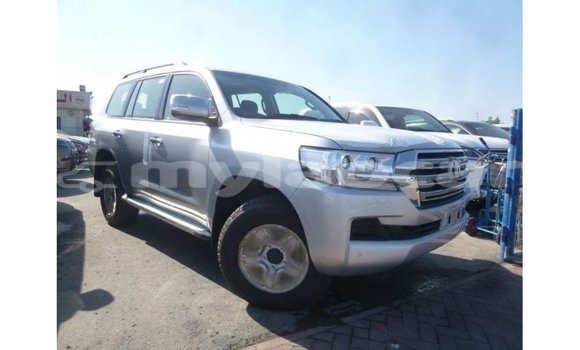 ຊື້ ການ ນຳ ເຂົ້າ Toyota Land Cruiser Other ລົດ ໃນ Import - Dubai ໃນ Attapeu Province