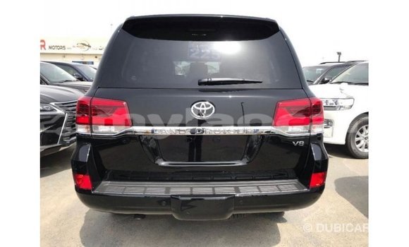 ຊື້ ການ ນຳ ເຂົ້າ Toyota Land Cruiser Black ລົດ ໃນ Import - Dubai ໃນ Attapeu Province ຊື້ ການ ນຳ ເຂົ້າ Toyota Land Cruiser Black ລົດ ໃນ Import - Dubai ໃນ Attapeu Province