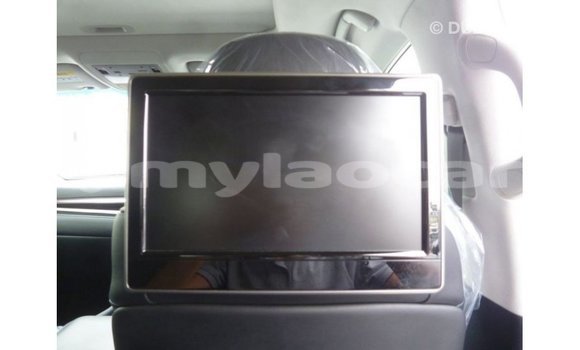 Acheter Import Voiture Lexus LX Blanc à Import - Dubai, Attapeu Province Acheter Import Voiture Lexus LX Blanc à Import - Dubai, Attapeu Province