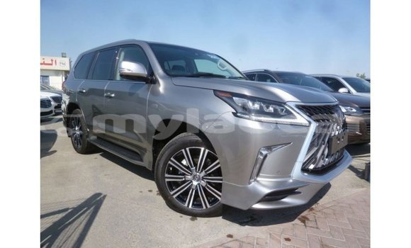ຊື້ ການ ນຳ ເຂົ້າ Lexus LX Other ລົດ ໃນ Import - Dubai ໃນ Attapeu Province
