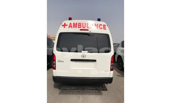Buy Import Toyota Hiace White Car in Import - Dubai in Attapeu Province Buy Import Toyota Hiace White Car in Import - Dubai in Attapeu Province