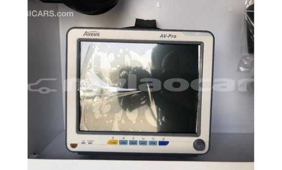 Buy Import Toyota Hiace White Car in Import - Dubai in Attapeu Province Buy Import Toyota Hiace White Car in Import - Dubai in Attapeu Province