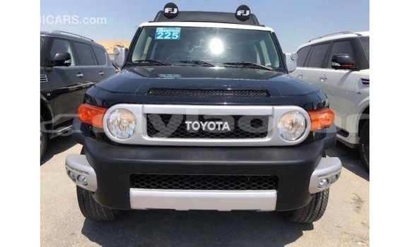 Acheter Import Voiture Toyota FJ Cruiser Noir à Import - Dubai, Attapeu Province Acheter Import Voiture Toyota FJ Cruiser Noir à Import - Dubai, Attapeu Province
