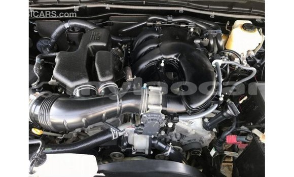 Acheter Import Voiture Toyota FJ Cruiser Noir à Import - Dubai, Attapeu Province Acheter Import Voiture Toyota FJ Cruiser Noir à Import - Dubai, Attapeu Province