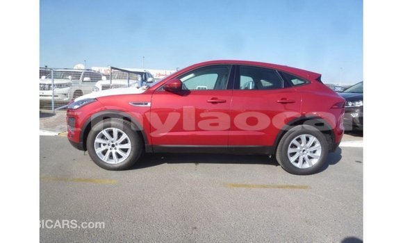 Acheter Import Voiture Jaguar E-Pace Rouge à Import - Dubai, Attapeu Province Acheter Import Voiture Jaguar E-Pace Rouge à Import - Dubai, Attapeu Province