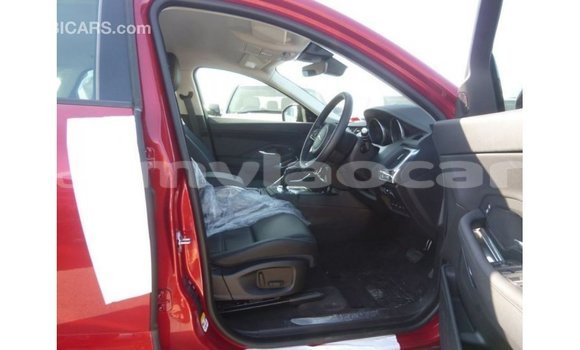 Acheter Import Voiture Jaguar E-Pace Rouge à Import - Dubai, Attapeu Province Acheter Import Voiture Jaguar E-Pace Rouge à Import - Dubai, Attapeu Province