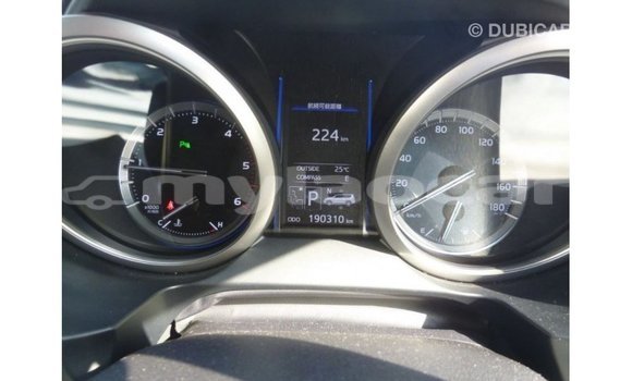 Buy Import Toyota Prado White Car in Import - Dubai in Attapeu Province Buy Import Toyota Prado White Car in Import - Dubai in Attapeu Province