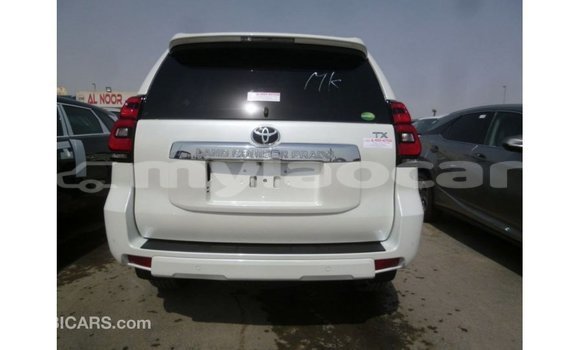 ຊື້ ການ ນຳ ເຂົ້າ Toyota Prado White ລົດ ໃນ Import - Dubai ໃນ Attapeu Province ຊື້ ການ ນຳ ເຂົ້າ Toyota Prado White ລົດ ໃນ Import - Dubai ໃນ Attapeu Province