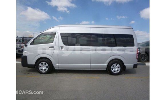 ຊື້ ການ ນຳ ເຂົ້າ Toyota Hiace Other ລົດ ໃນ Import - Dubai ໃນ Attapeu Province ຊື້ ການ ນຳ ເຂົ້າ Toyota Hiace Other ລົດ ໃນ Import - Dubai ໃນ Attapeu Province