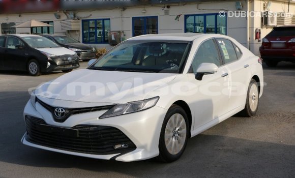 Buy Import Toyota Camry White Car in Import - Dubai in Attapeu Province Buy Import Toyota Camry White Car in Import - Dubai in Attapeu Province
